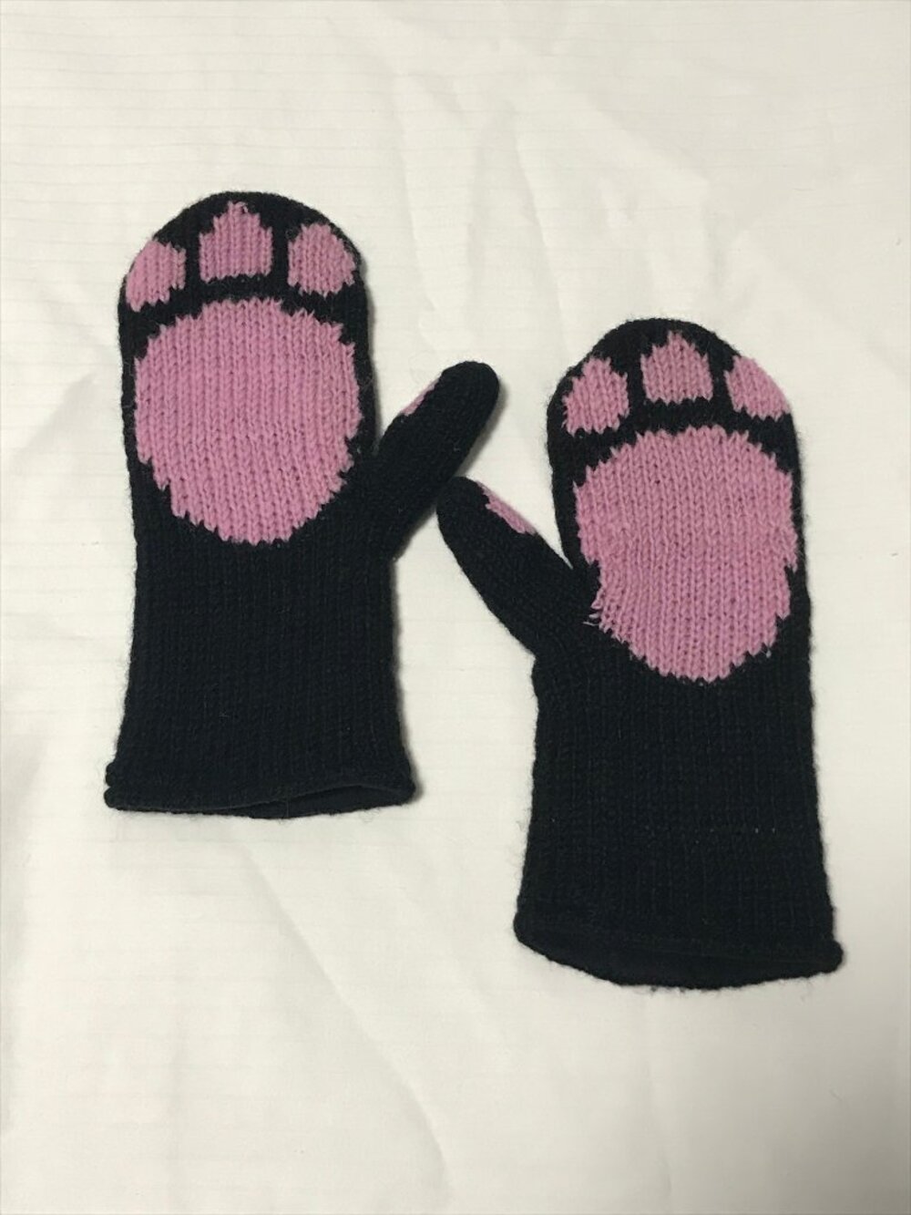 Y2K Emo Goth Emily the Strange Black & Pink Cat Paw Knit Mittens